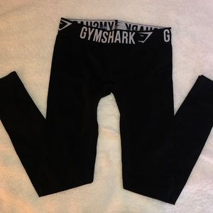 BLACK GYMSHARK FIT SEAMLESS LEGGINGS